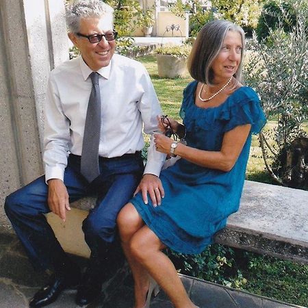Antica Casa "Le Rondini" Bed & Breakfast Borgo a Buggiano Exterior photo