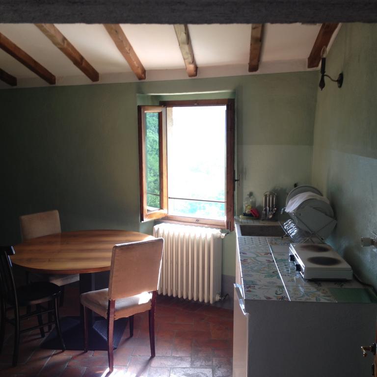 Antica Casa "Le Rondini" Bed & Breakfast Borgo a Buggiano Exterior photo