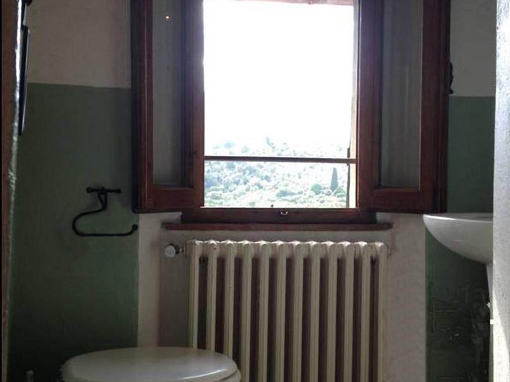 Antica Casa "Le Rondini" Bed & Breakfast Borgo a Buggiano Exterior photo