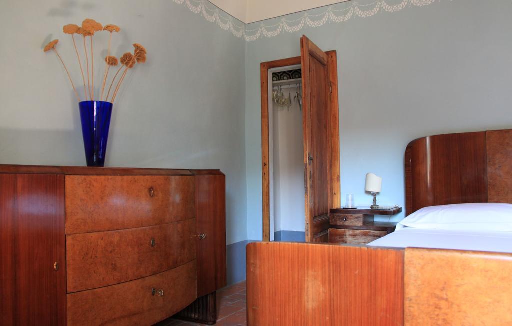 Antica Casa "Le Rondini" Bed & Breakfast Borgo a Buggiano Exterior photo