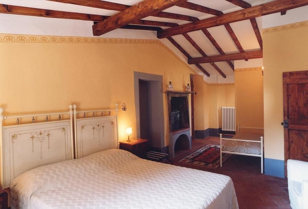 Antica Casa "Le Rondini" Bed & Breakfast Borgo a Buggiano Exterior photo